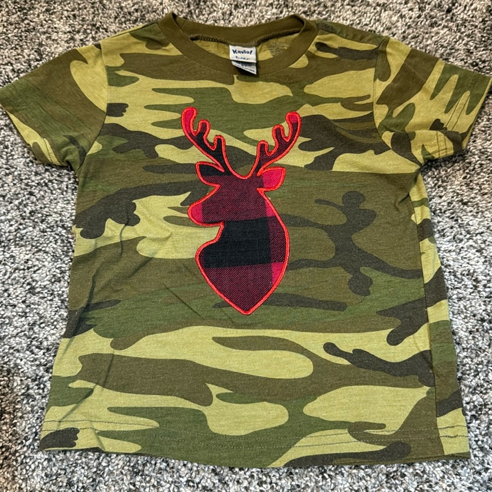 Camo with buffalo plaid appliqué deer